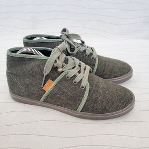 Vans Womens Camryn Army Green Size 7 Textile Mid-top Chukka Lace Up Skate Shoes